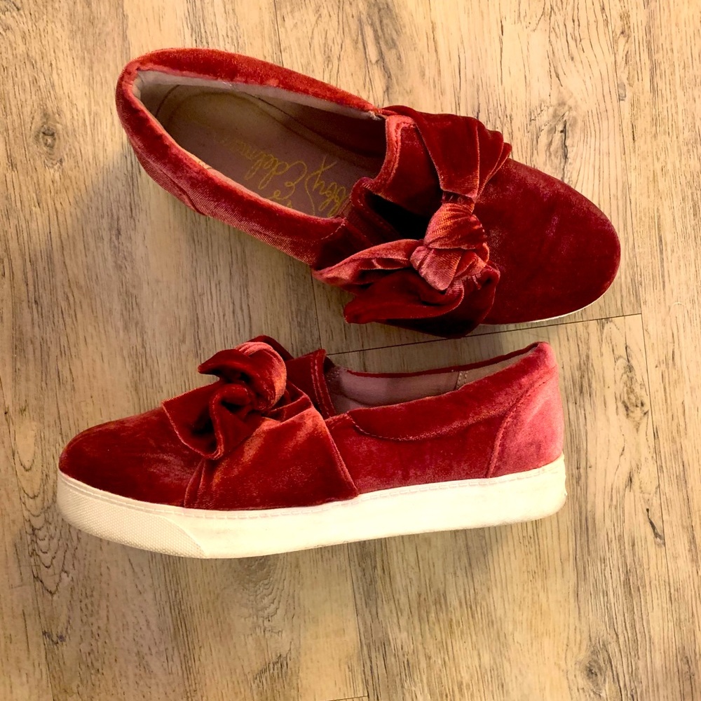💖 Libby Edelman Velvet Bow Slip Ons Size 7